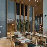Khách sạn Sky Gem Sora