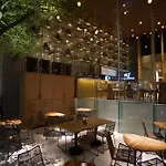 Khách sạn Sky Gem Sora