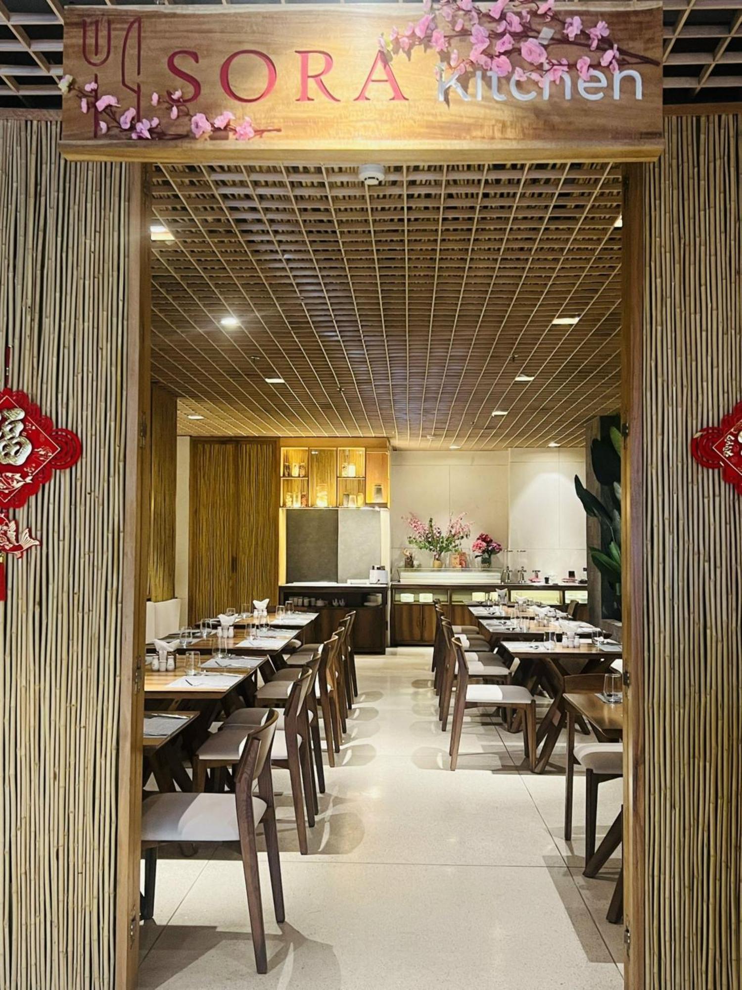 Sky Gem Sora Khách sạn TP. Hồ Chí Minh